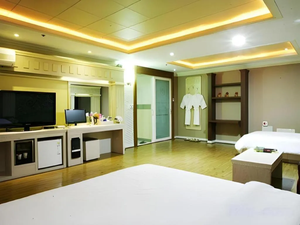 Bed in Hotel Head-One