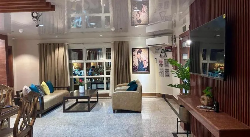 Blueberry Tourist Hotel