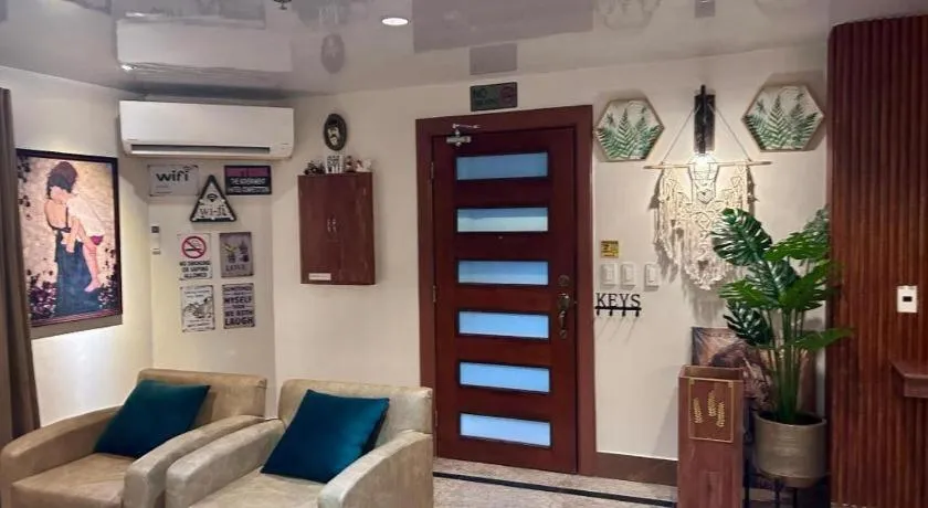 Blueberry Tourist Hotel