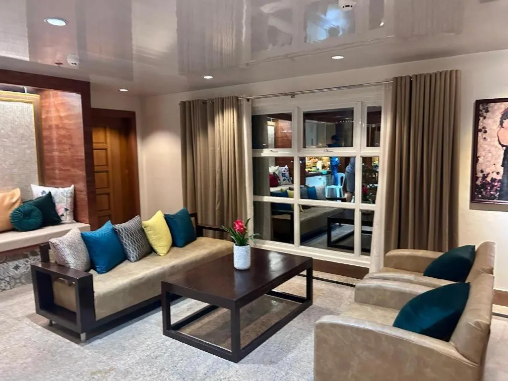 Blueberry Tourist Hotel