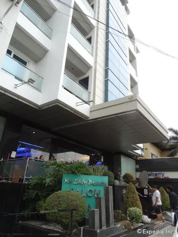 Blueberry Tourist Hotel