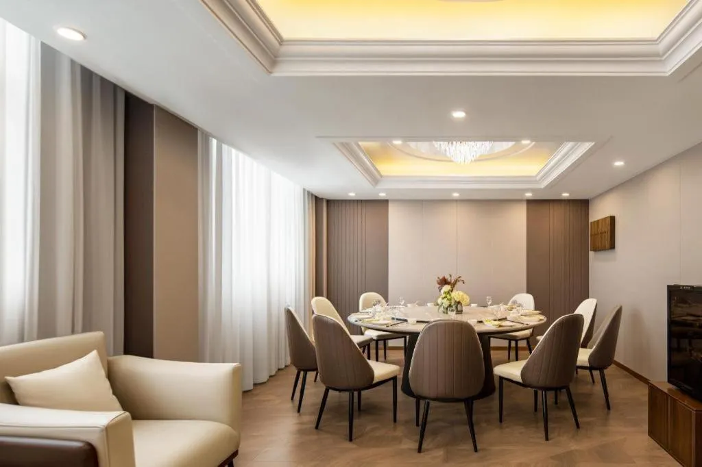 Jinrong International Hotel