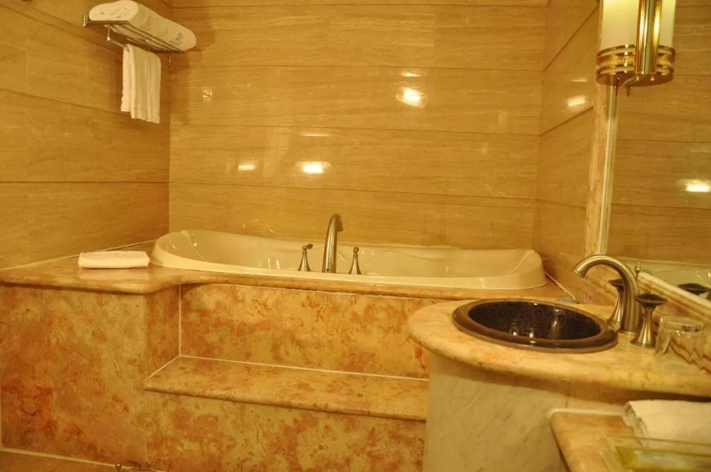 Jinrong International Hotel