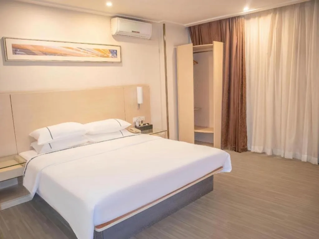 Bed in City Comfort Inn Baise Tianlin