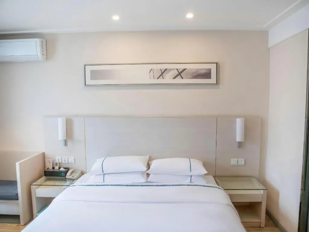 Bed in City Comfort Inn Baise Tianlin