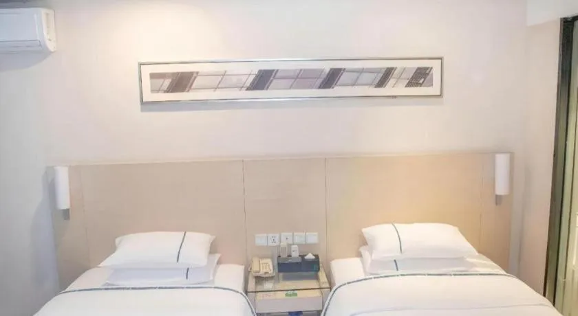 Bed in City Comfort Inn Baise Tianlin