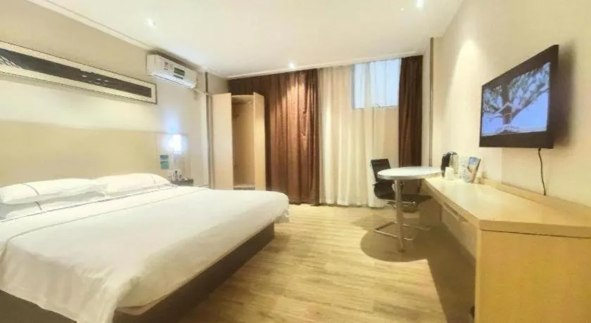 Bed in City Comfort Inn Baise Tianlin