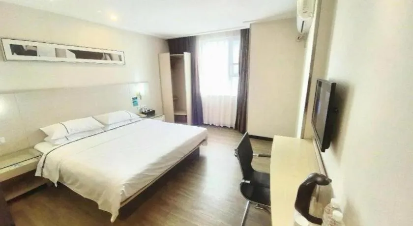 Bed in City Comfort Inn Baise Tianlin
