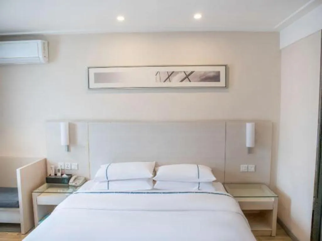 Bed in City Comfort Inn Baise Tianlin