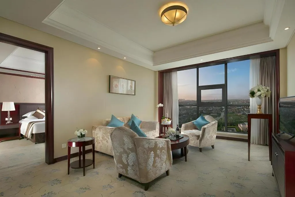 Maison New Century Hotel Cixi