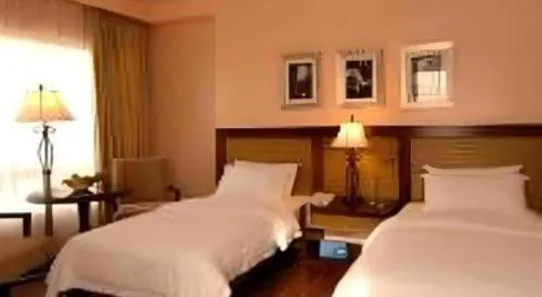 Planta Centro Bacolod Hotel & Residences