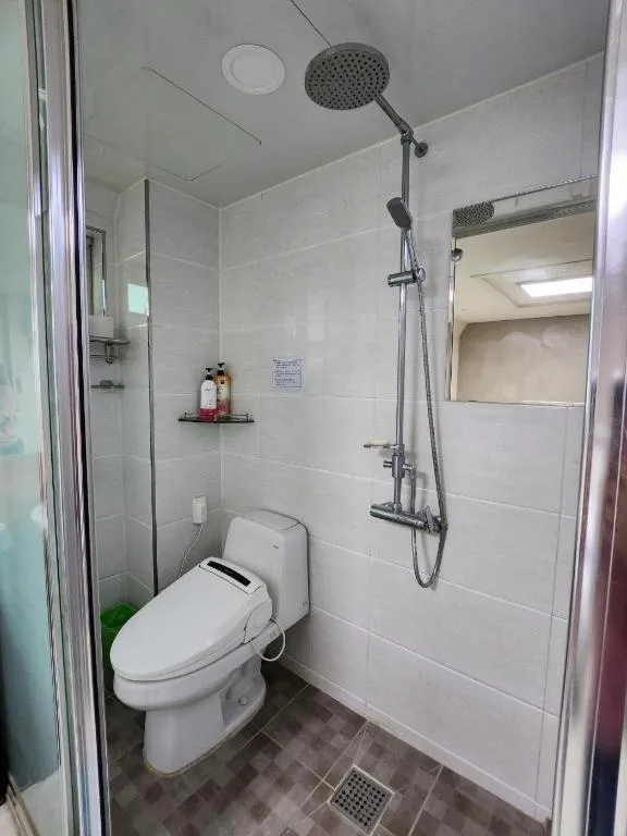 Novalus Tourist Hotel