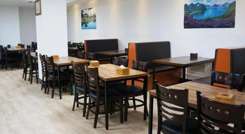 Novalus Tourist Hotel