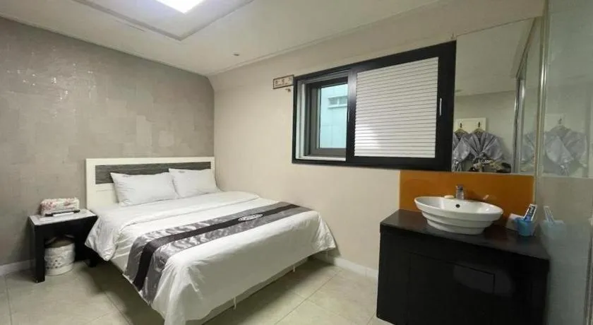 Bed in Novalus Tourist Hotel