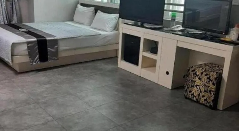 Bed in Novalus Tourist Hotel