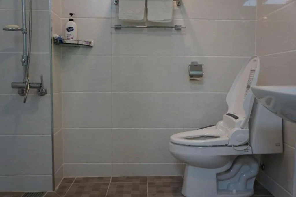 Novalus Tourist Hotel