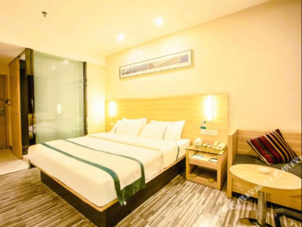 Bed in City Comfort Inn Nanning Zoo Keyuan Avenue