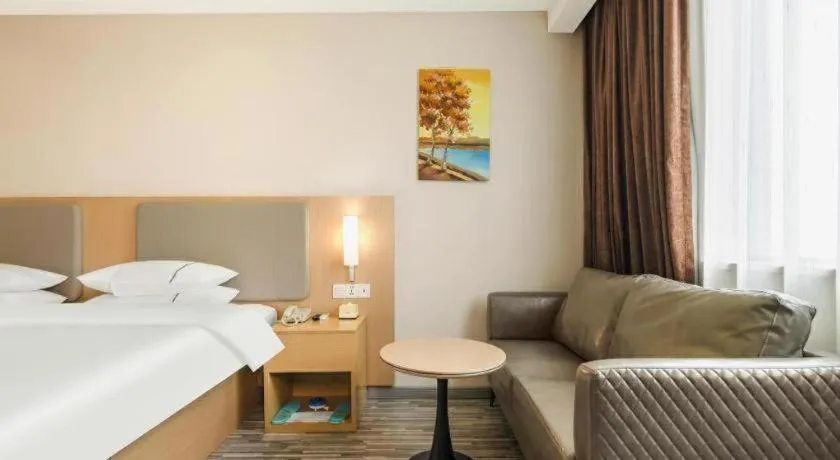 Bed in City Comfort Inn Nanning Zoo Keyuan Avenue