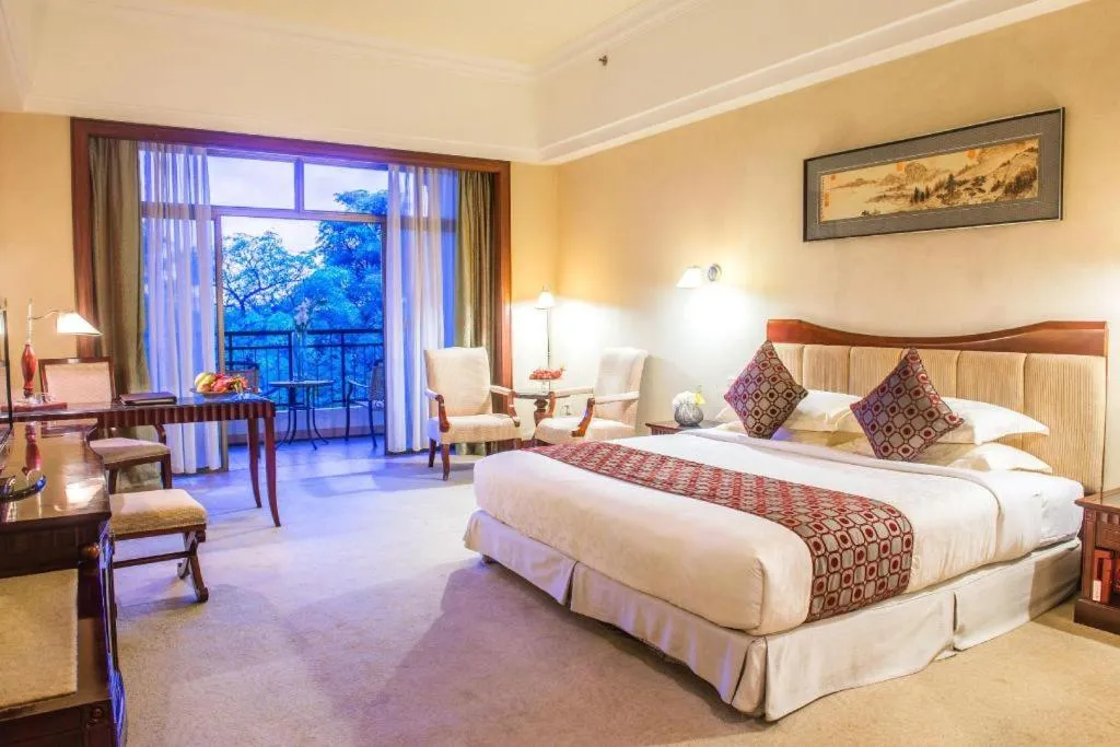 Bed in Country Garden Phoenix Hotel Anqing