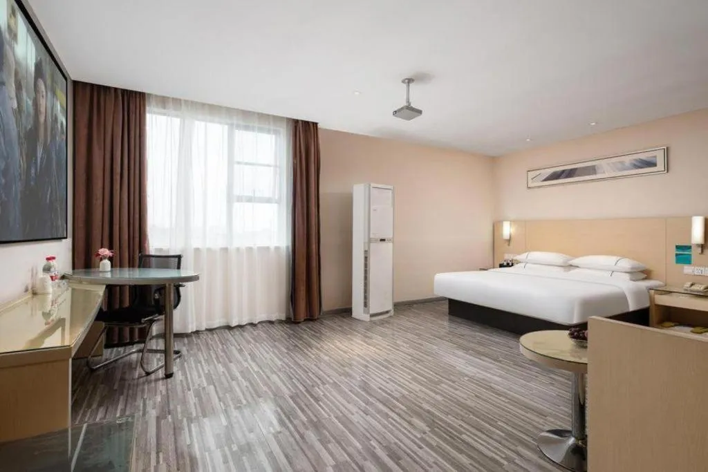 Bed in City Comfort Inn Liuzhou Beique Road Huang Village