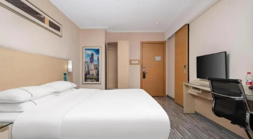 Bed in City Comfort Inn Liuzhou Beique Road Huang Village