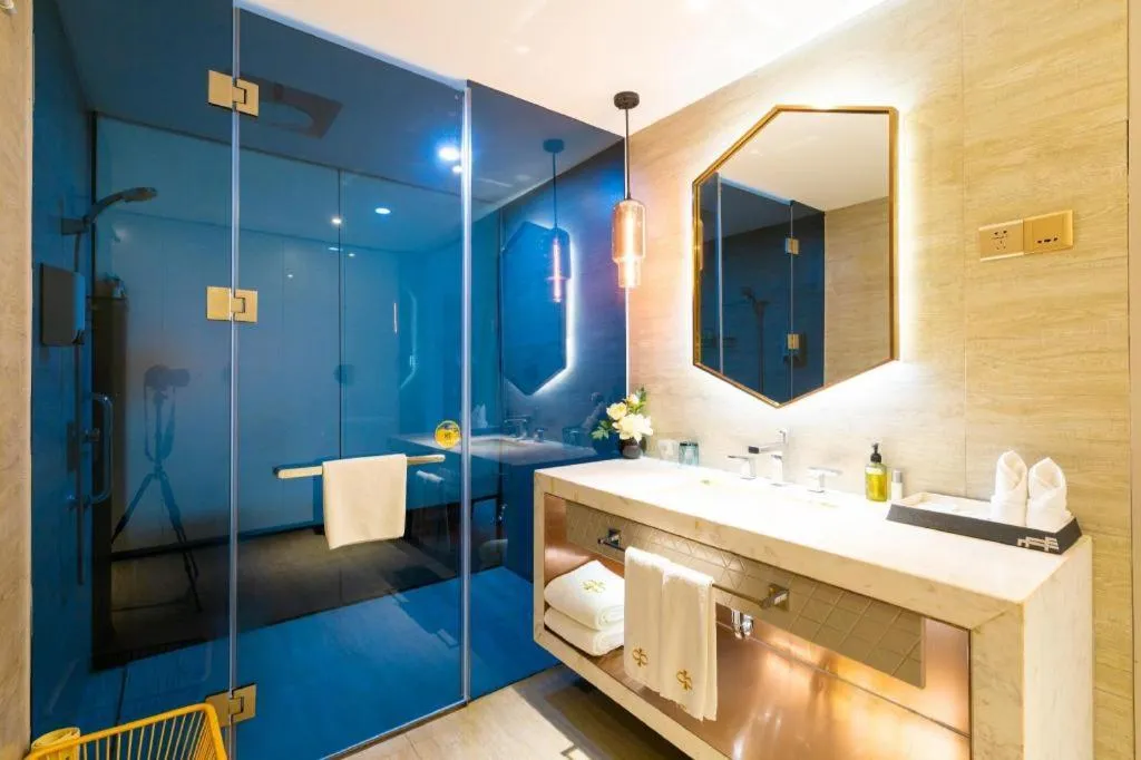 Shanghai Bund South China Harbour View Hotel