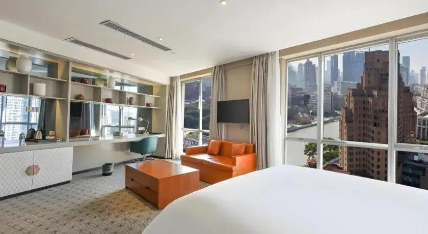 Bed in Shanghai Bund South China Harbour View Hotel Bed in Shanghai Bund South China Harbour View Hotel