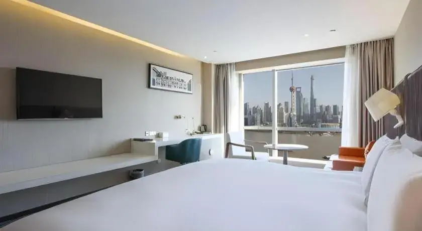 Bed in Shanghai Bund South China Harbour View Hotel Bed in Shanghai Bund South China Harbour View Hotel