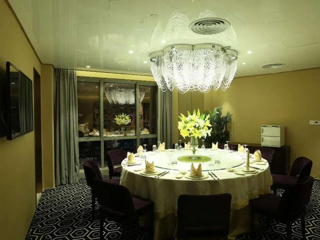 Shanghai Bund South China Harbour View Hotel