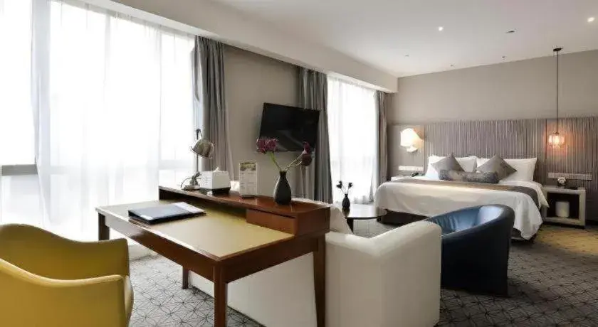 Bed in Shanghai Bund South China Harbour View Hotel Bed in Shanghai Bund South China Harbour View Hotel