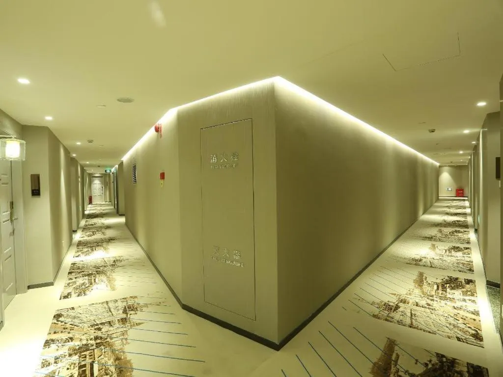 Shanghai Bund South China Harbour View Hotel