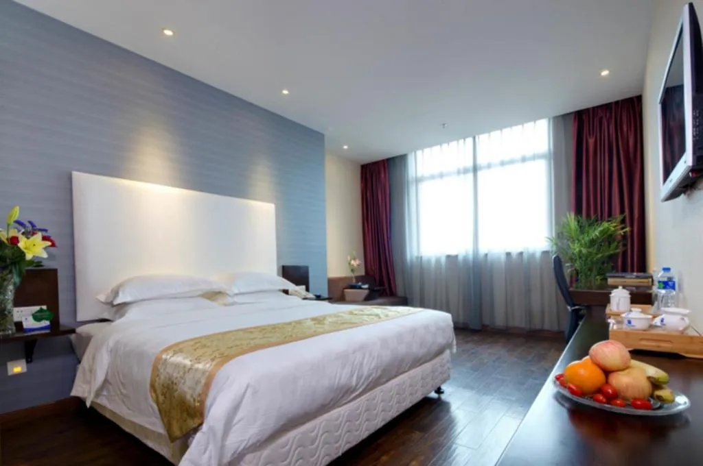 Bed in Xiamen Blue Peninsula Hotel