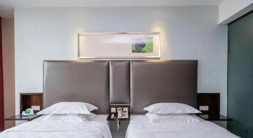 Bed in Xiamen Blue Peninsula Hotel