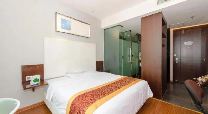 Bed in Xiamen Blue Peninsula Hotel