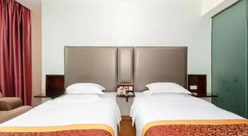 Bed in Xiamen Blue Peninsula Hotel