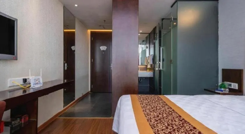 Bed in Xiamen Blue Peninsula Hotel