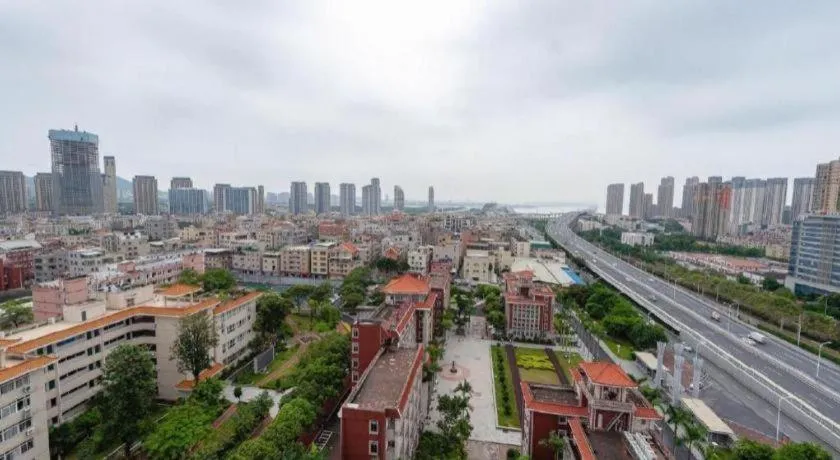 Xiamen Blue Peninsula Hotel