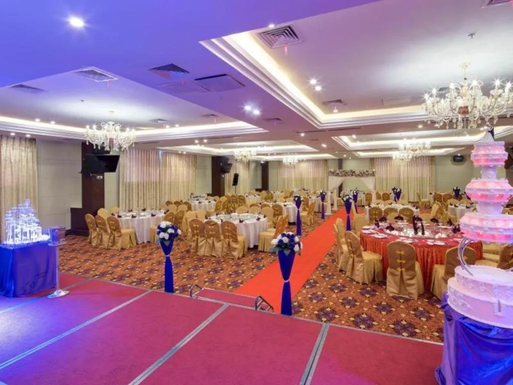 Xiamen Blue Peninsula Hotel