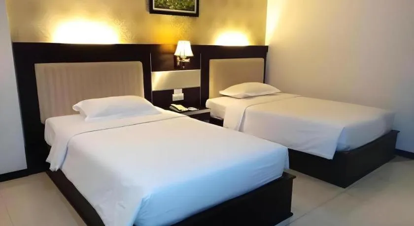 Bed in Zahra Syariah Hotel Kendari