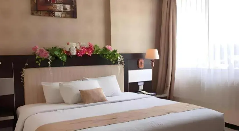 Bed in Zahra Syariah Hotel Kendari Bed in Zahra Syariah Hotel Kendari