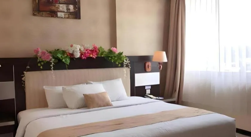 Bed in Zahra Syariah Hotel Kendari