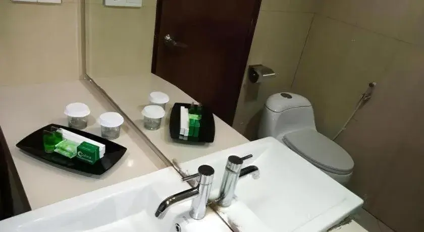 Zahra Syariah Hotel Kendari Zahra Syariah Hotel Kendari