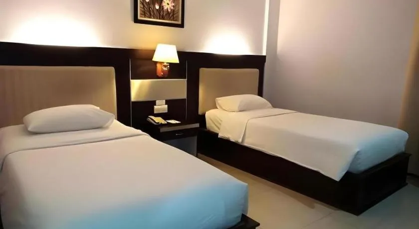 Bed in Zahra Syariah Hotel Kendari