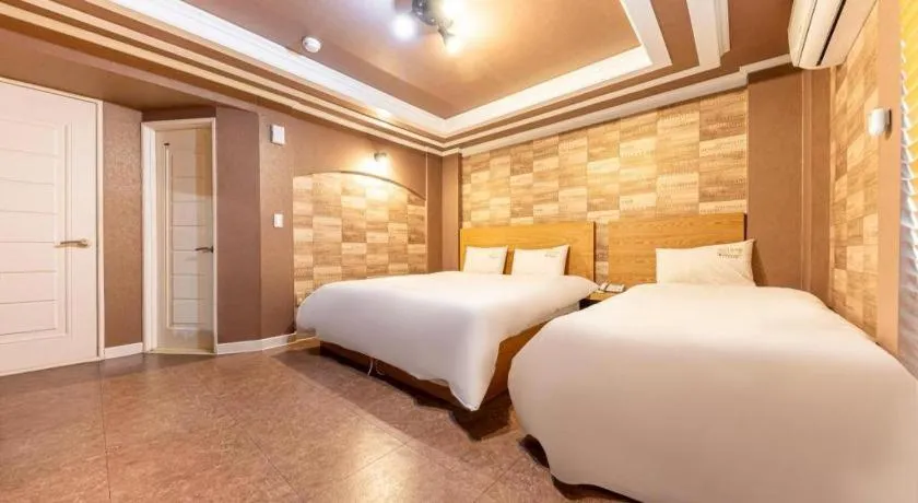 Bed in Gwangju Sejong Hotel