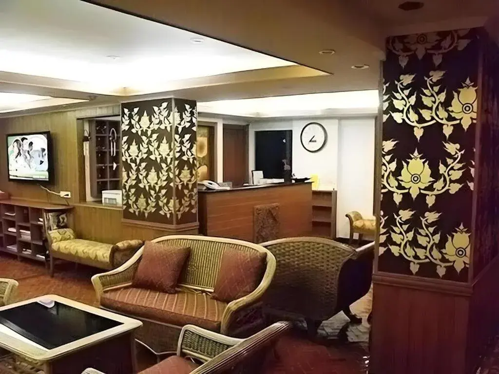 Chada Thai House Chada Thai House