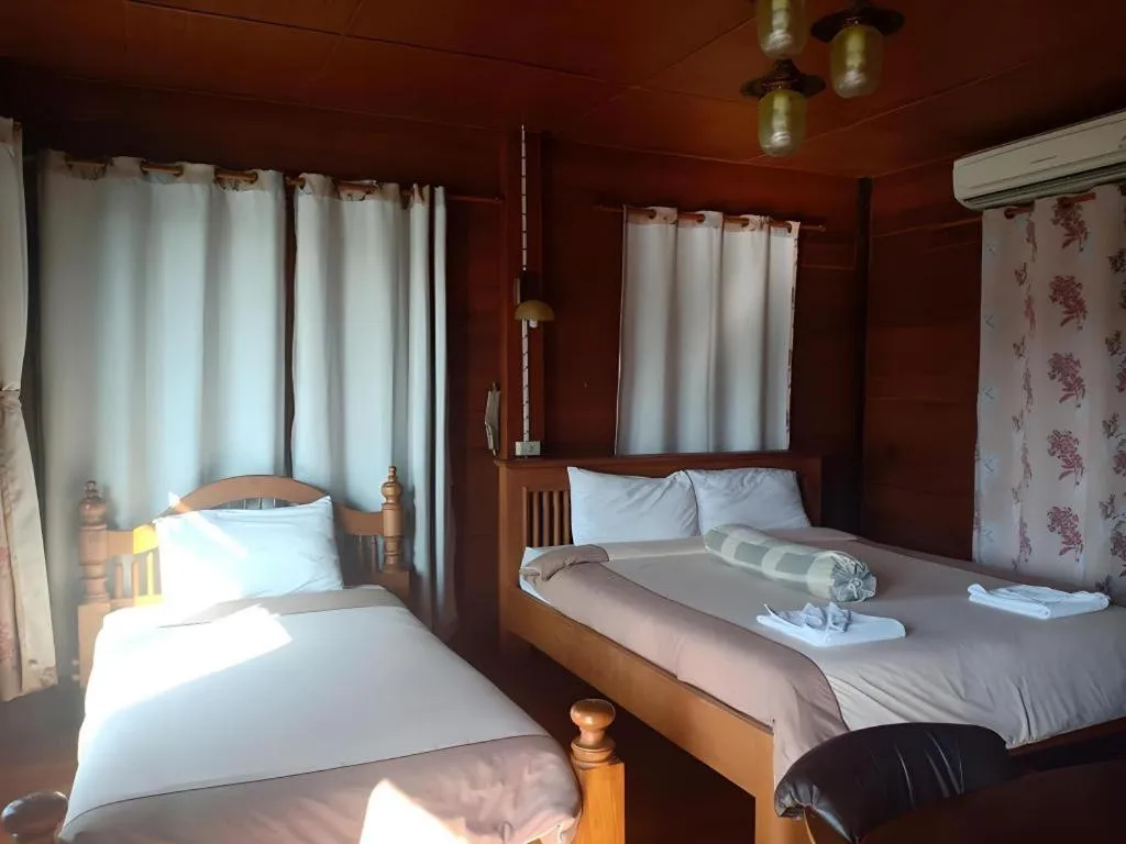 Bed in P&P Coffee & Resort Maesariang