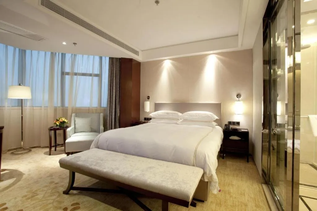 Bed in Winnerway hotel