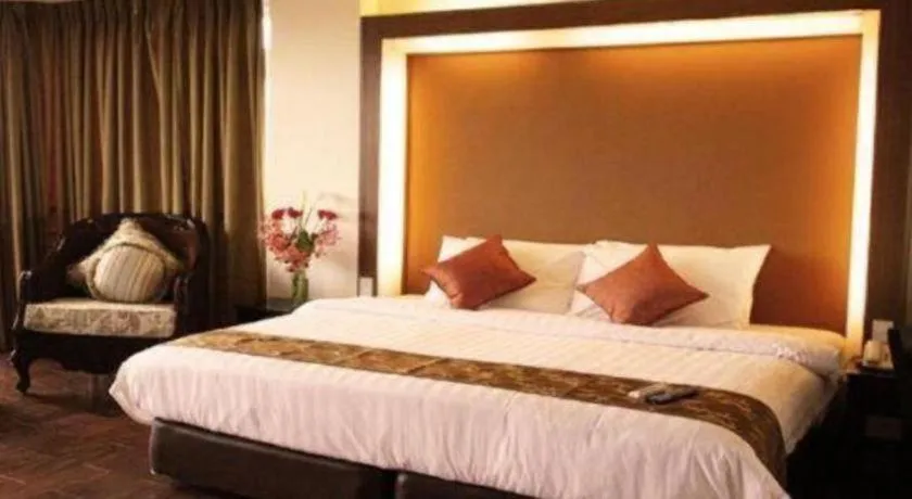 Bed in The Ritz Hotel at Garden Oases