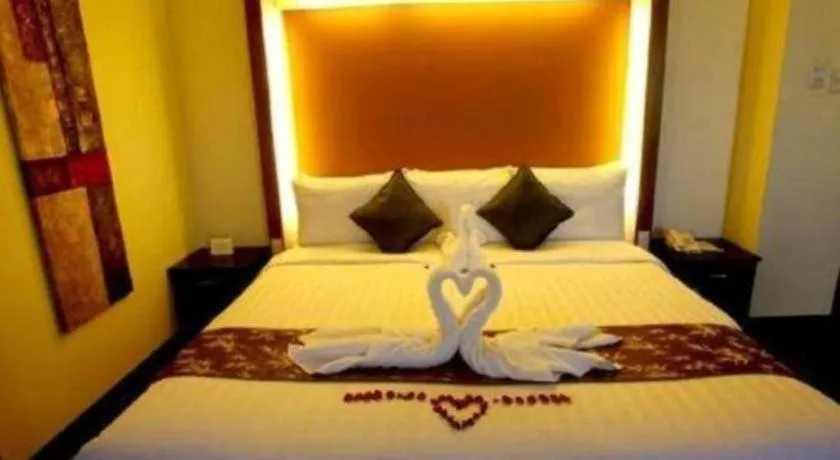 Bed in The Ritz Hotel at Garden Oases