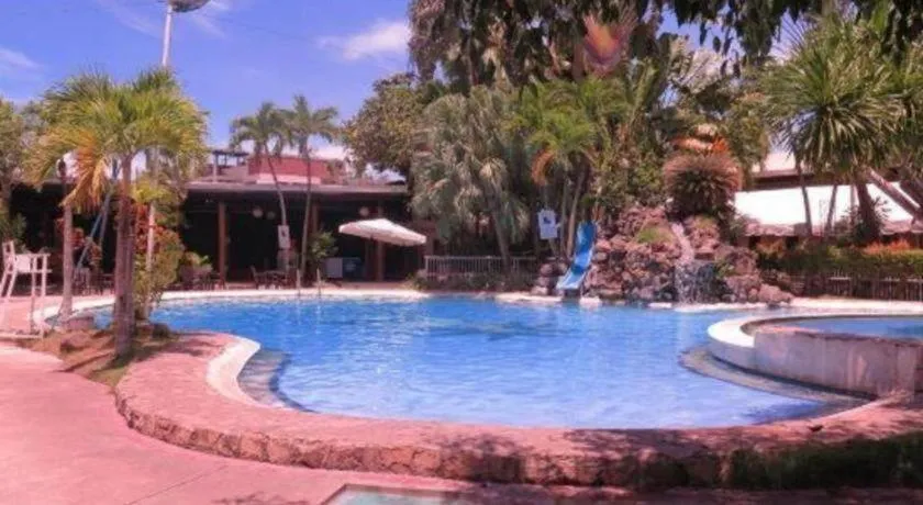 The Ritz Hotel at Garden Oases